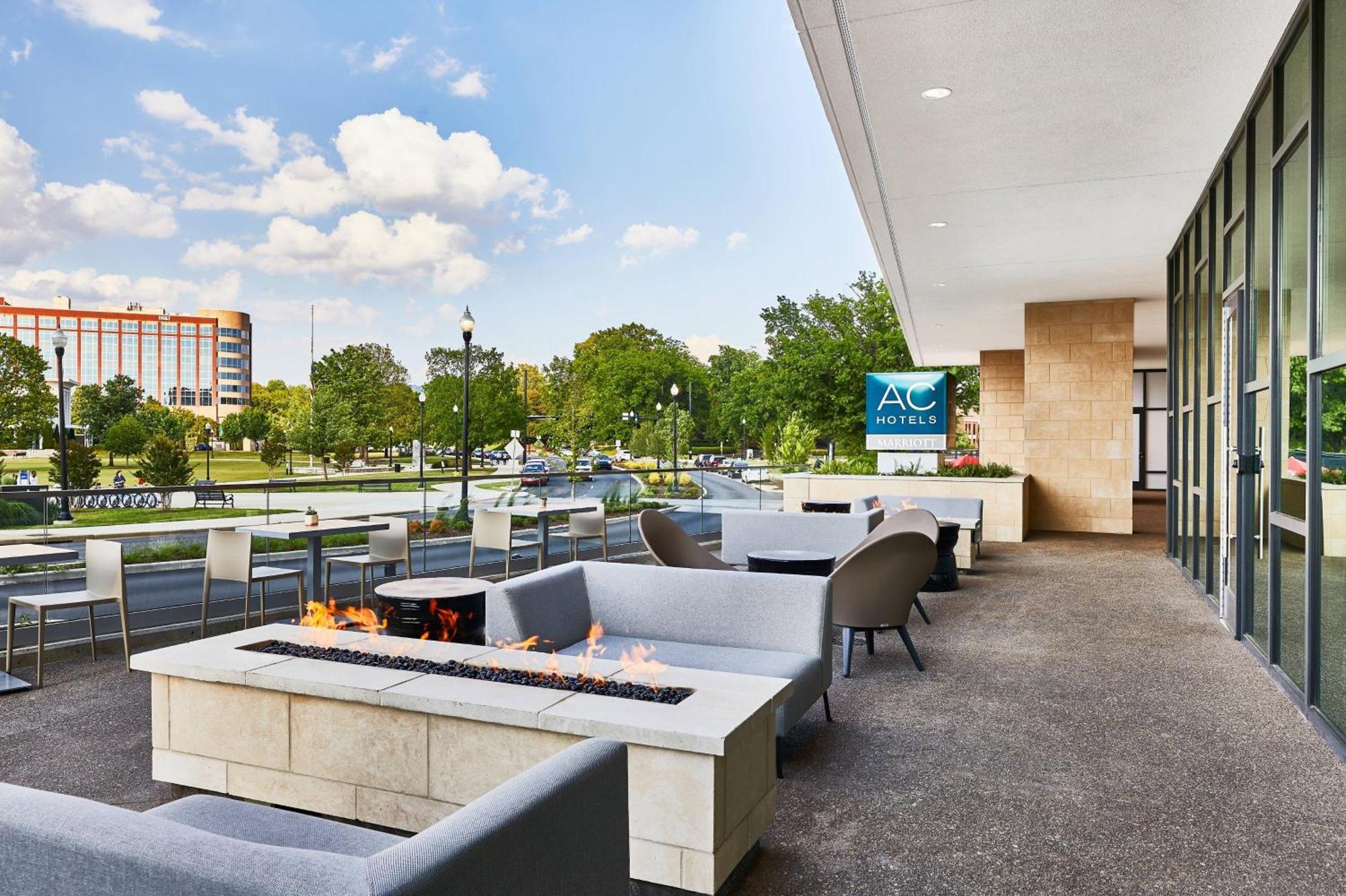 Ac Hotel By Marriott Huntsville Downtown Eksteriør billede